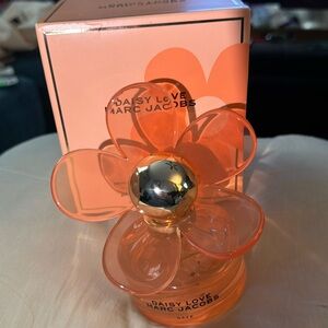 Daisy Love Marc Jacob’s Daze